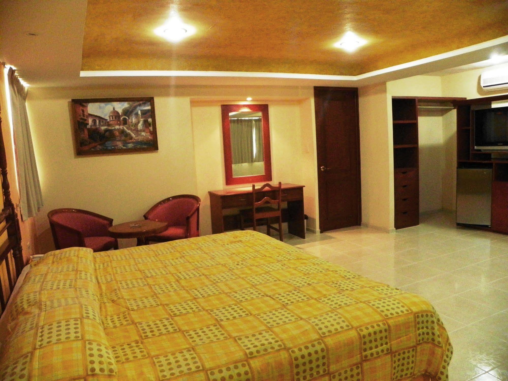 Hotel El Marques Mérida Dış mekan fotoğraf